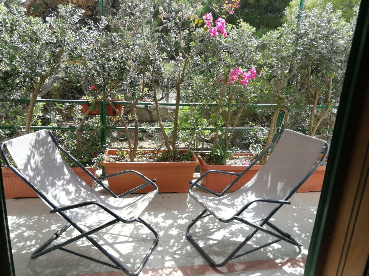 شقة Il Giardino Su Lido Burrone فافينانا المظهر الخارجي الصورة