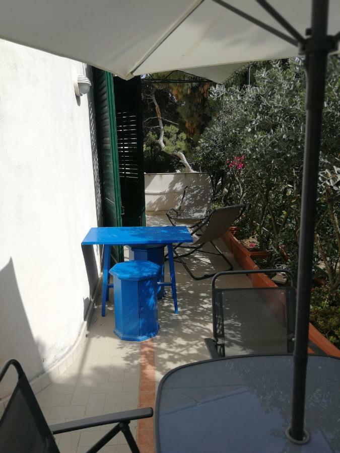 شقة Il Giardino Su Lido Burrone فافينانا المظهر الخارجي الصورة